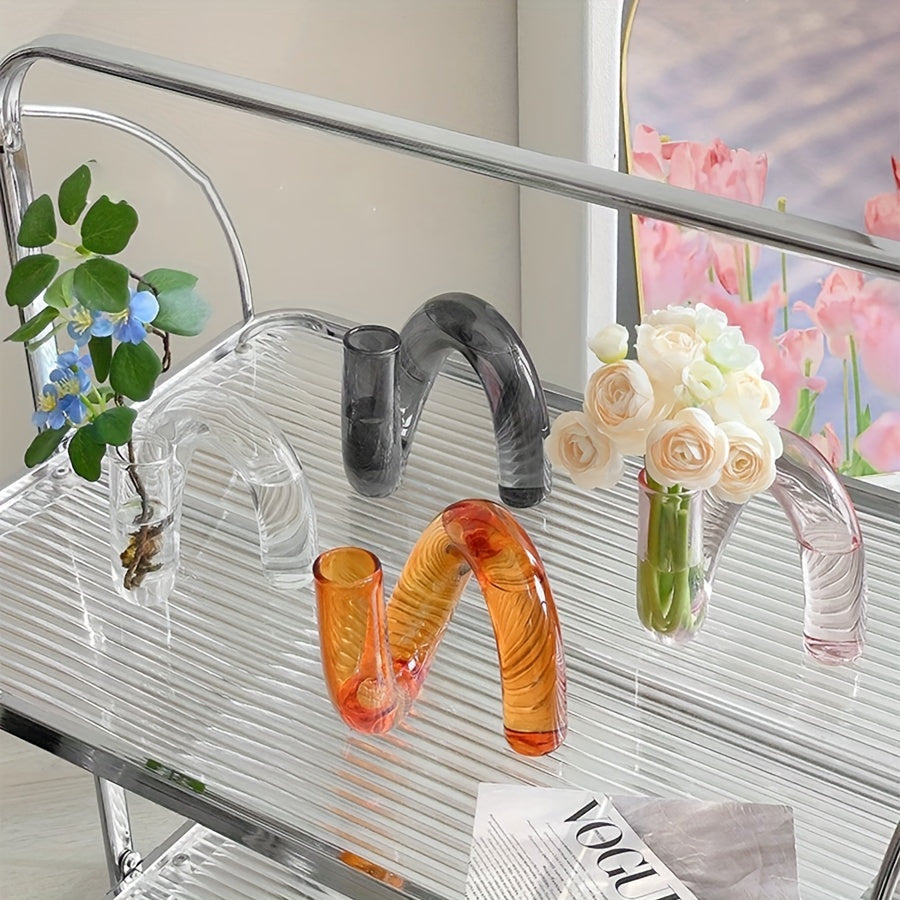 CURVY VASE