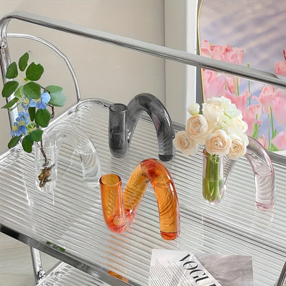 CURVY VASE