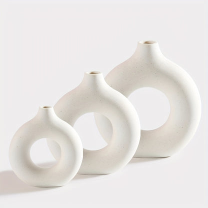 ROUND VASE