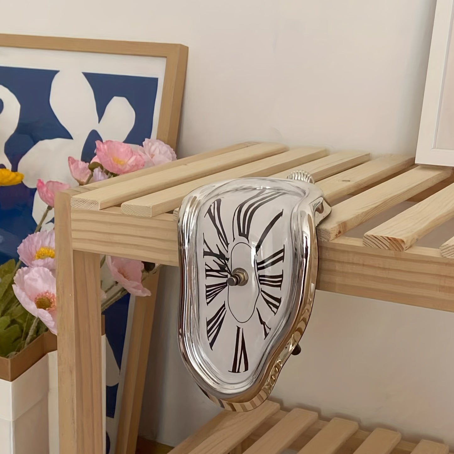 MELTING CLOCK